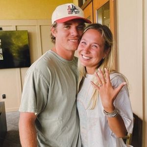 Meet your Posher, Derrick